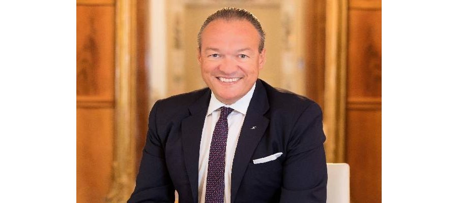SCHROEDER LEADS KEMPINSKI WITH MORE HUMILITY