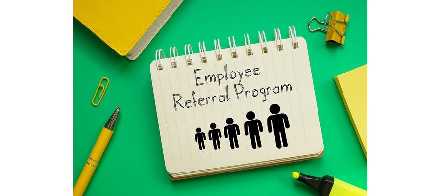 Designing and managing employee referral programs