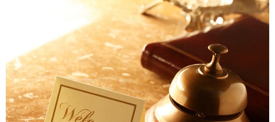 IHG Hotels & Resorts CEO Announces Plans for New Midscale Brand