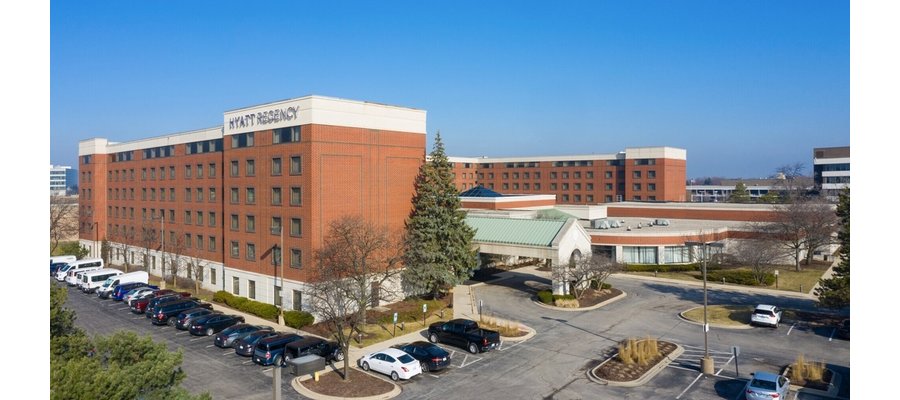 Deerfield hotels sold at painful prices for sellers