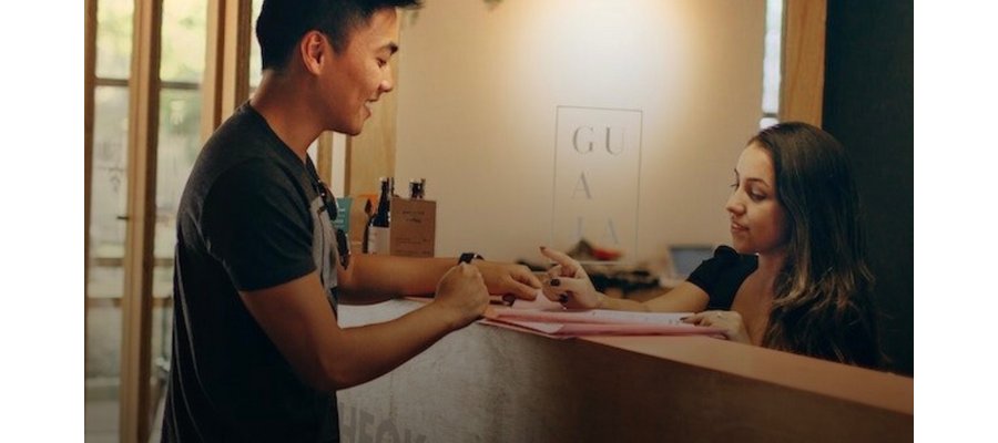 Tel Aviv Startup Launches World’s First AI Hotel Receptionist