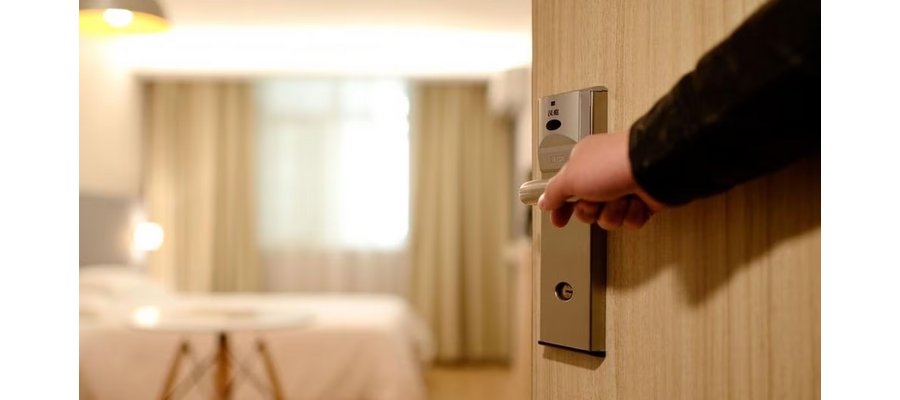 The hotel occupancy rate is only 45%. Is there room for increase? 
