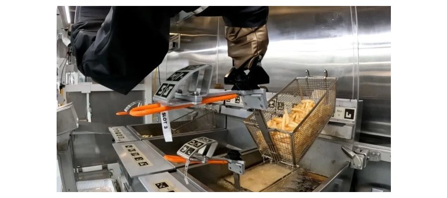 CaliExpress by Flippy to Debut Fully Robotic Restaurant