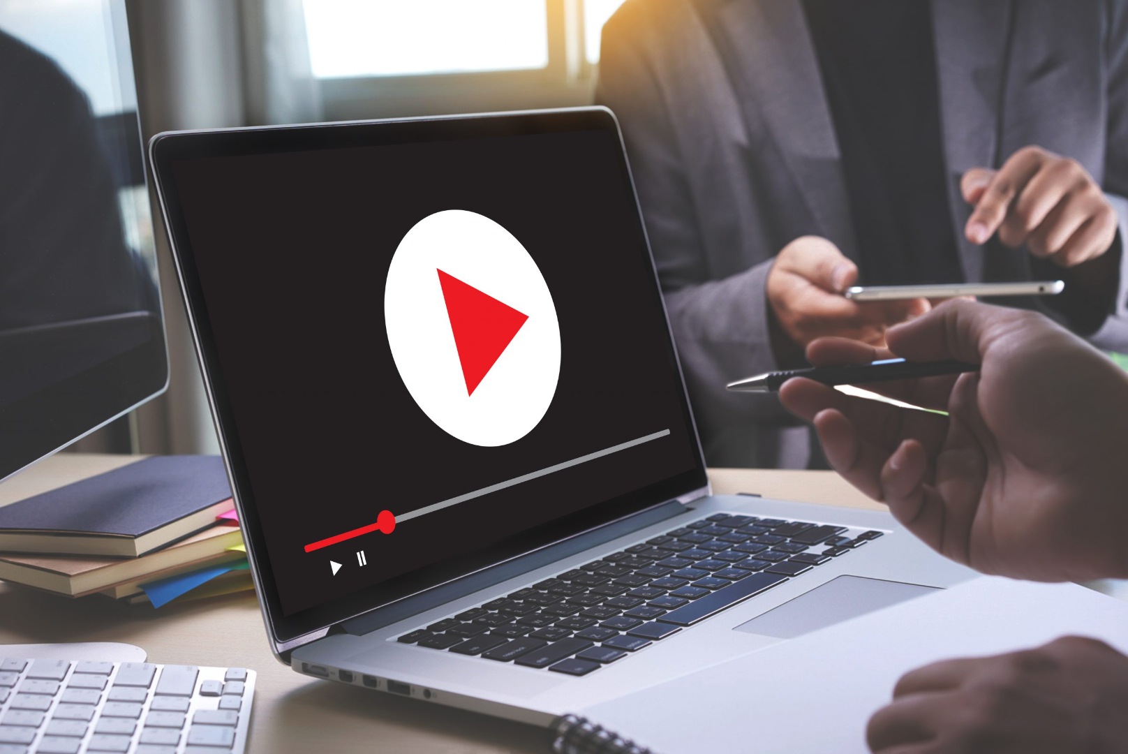 3 SHORT-FORM VIDEO PLATFORMS FOR HOTEL MARKETING