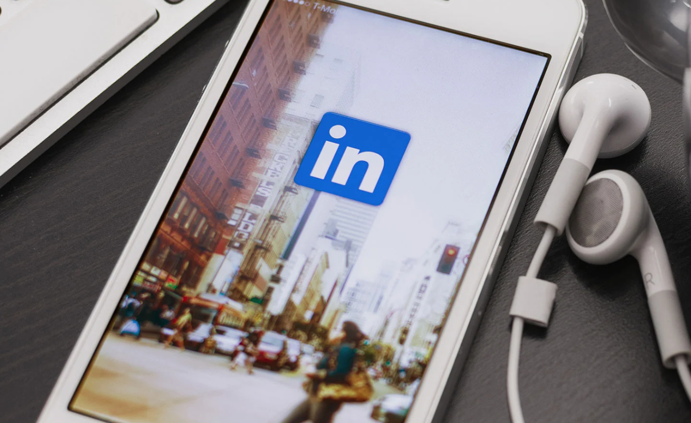 What should recruiters check on LinkedIn when hiring hospitality graduates?