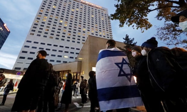 German singer says hotel staff asked him to hide his Star of David