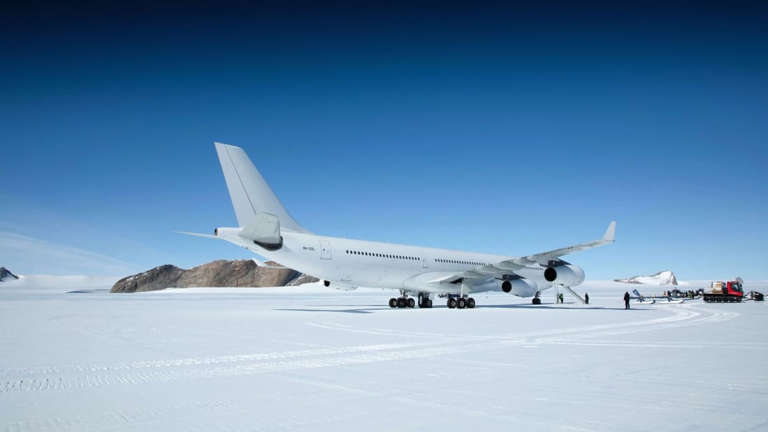 Airbus A340 plane lands on Antarctica for first time