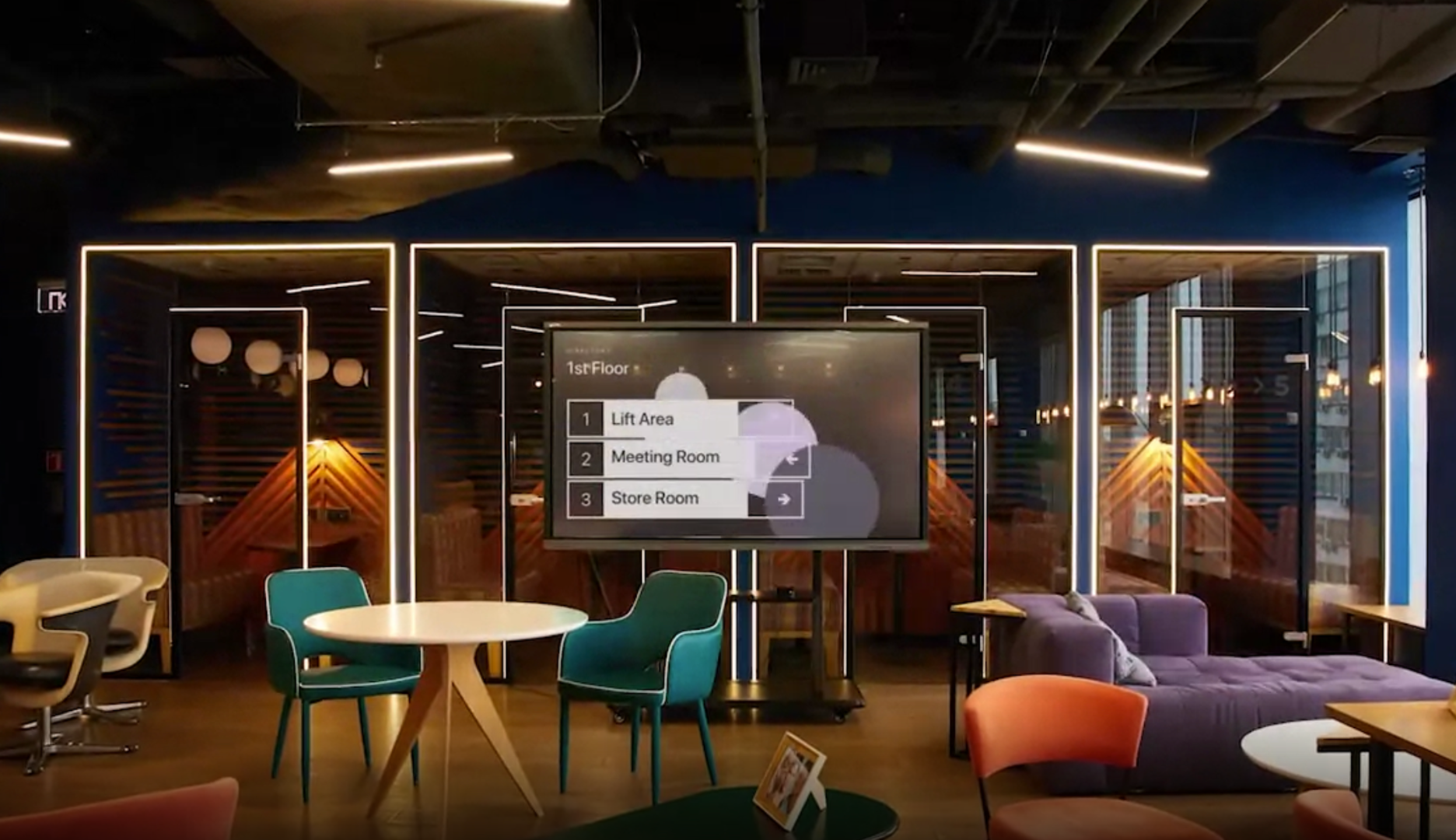 5 Uses for Digital Signage in Hotels Right Now