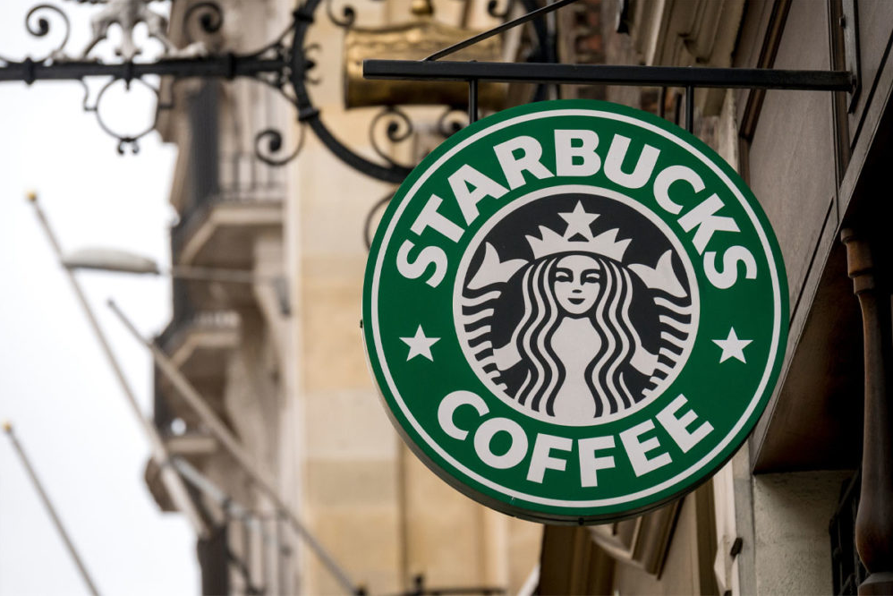Starbucks, McDonald’s top restaurant ranking