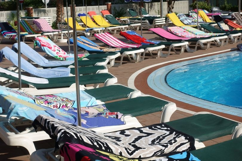 Spanish hotel's extreme measure to curb 'fights' over sunbeds