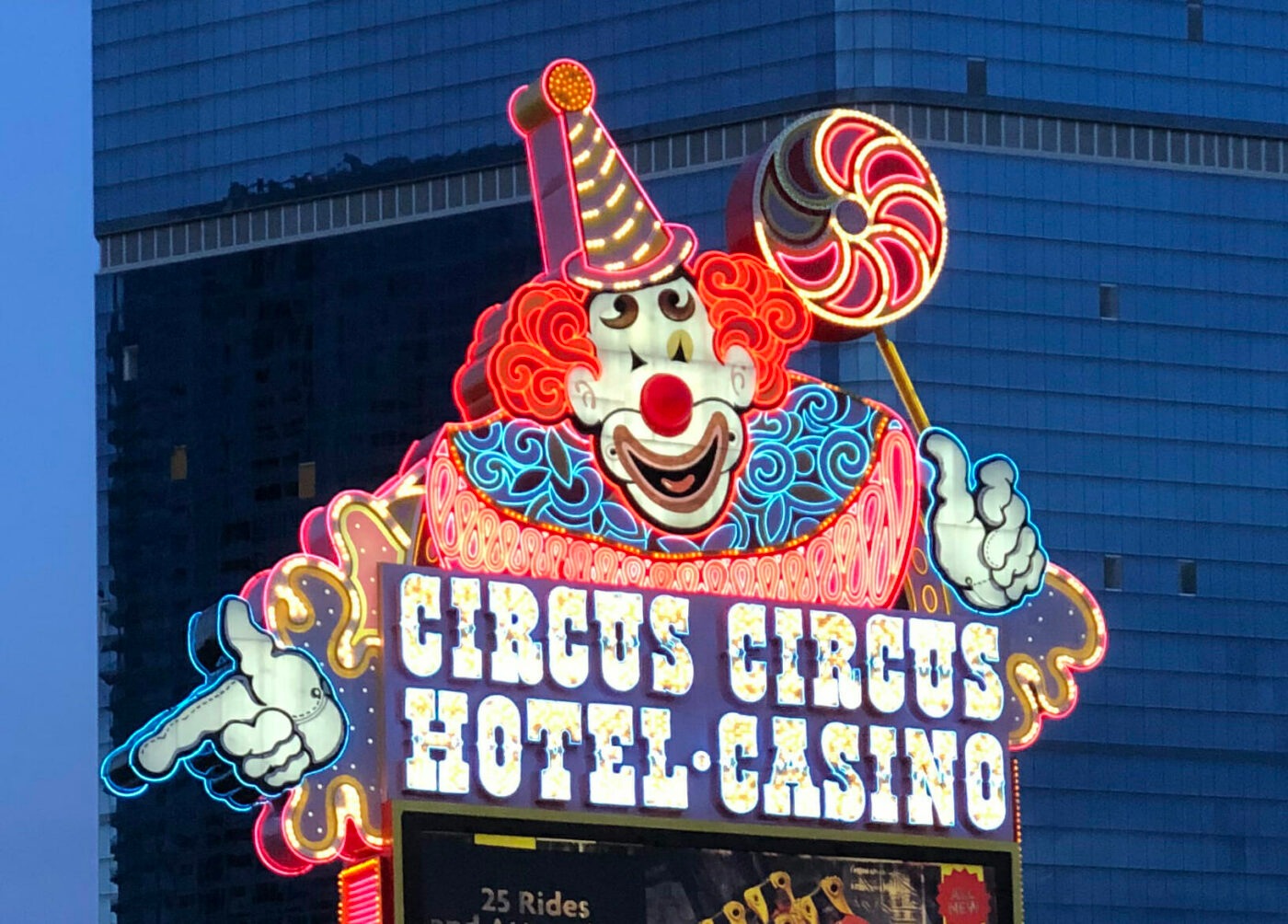 Las Vegas’ Worst Hotel Bumps Up Prices By 1380% For Grand Prix Weekend