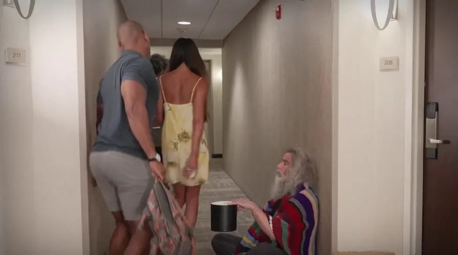 'Hotel Hell': Hospitality union under fire for push to house homeless in empty rooms