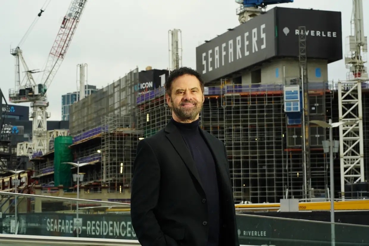 US billionaire to bring ultra-luxury Baccarat hotel to Australia