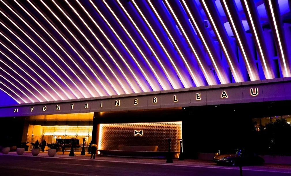 Grand opening finally welcomes Fontainebleau Las Vegas