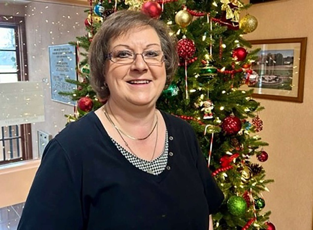 Decades of dedication: Karen Hall's 30-year journey at Glen Carbon