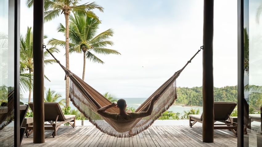 Hilton Partners With Small Luxury Hotels of the World