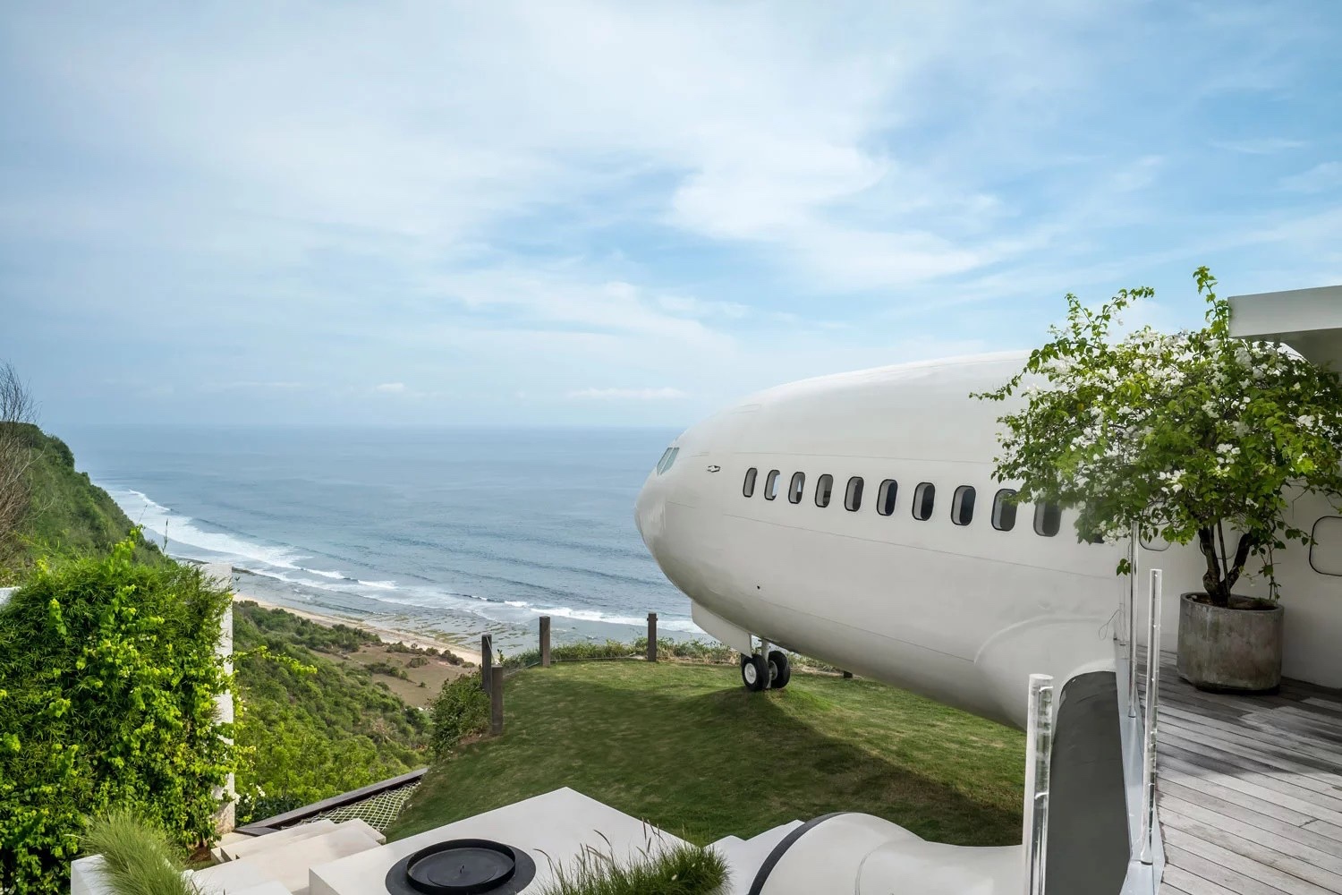 The Private Jet Villa Is World's First Boeing 737 Hotel Conversion, Will Blow Your Mind
