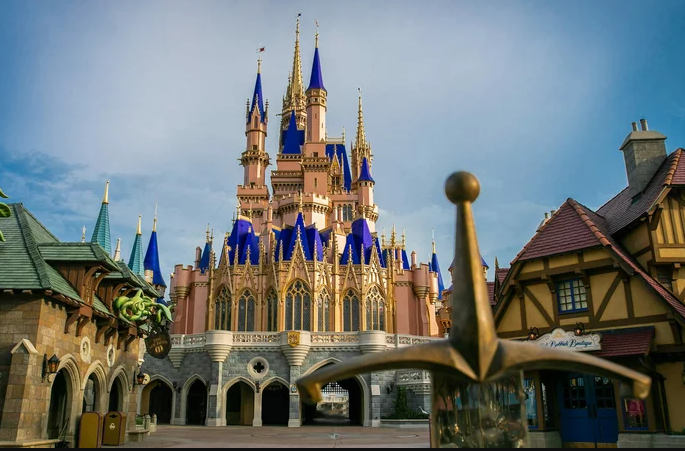 In Florida, there's détente in the battle between Disney and Gov. Ron DeSantis