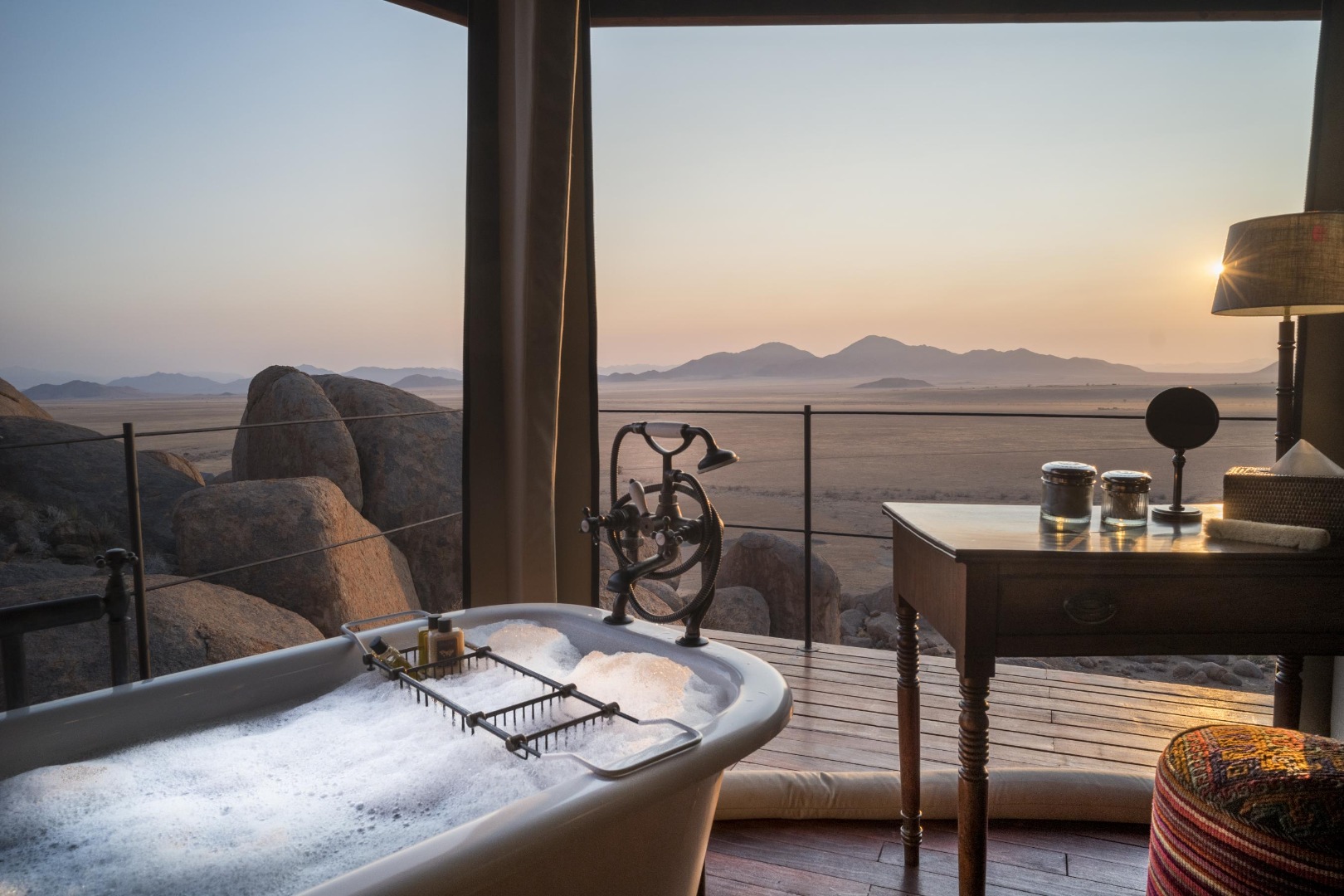 World of Hyatt Elevates Luxury Portfolio by Adding More Than 700 Boutique and Luxury Hotels and Villas from Mr & Mrs Smith