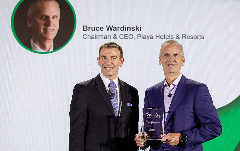 Bruce Wardinski receives CHRIS and HOLA lifetime achievement award