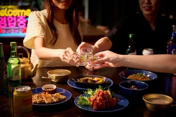 하이트진로, 도쿄 호텔 K나이트마켓서 '참이슬' 알린다…日 밀착 마케팅 강화